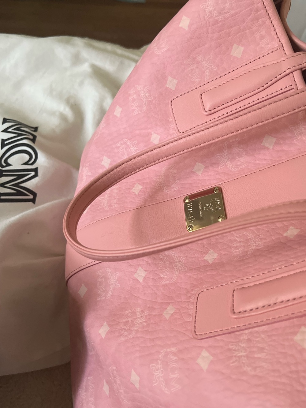 MCM Pink Blossom Liz Shopper Tote in Vesetos